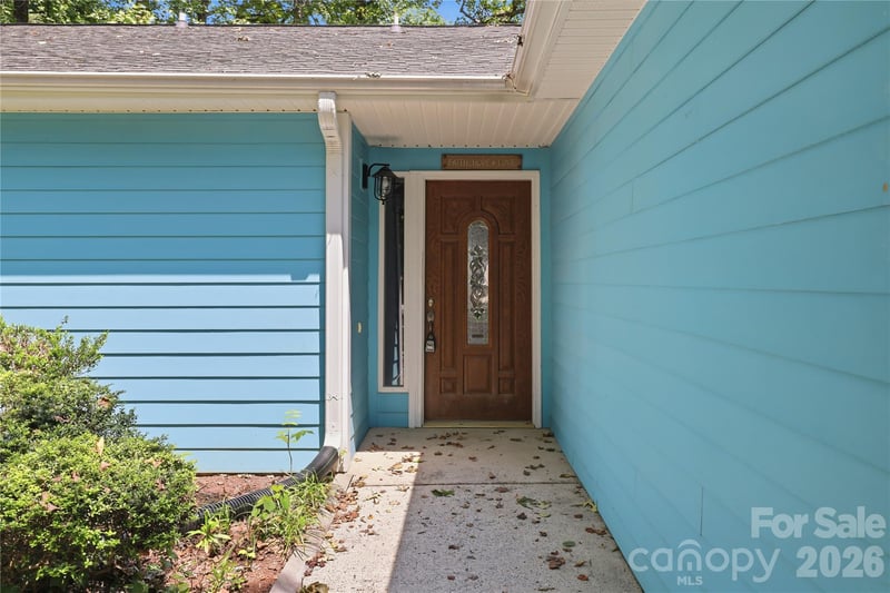 5810 Ness Ct, Charlotte, NC 28208