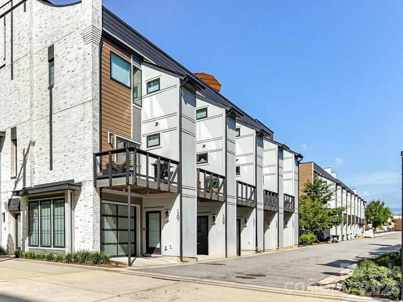 1229 Minter Pl, Charlotte, NC 28203