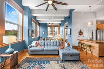 59 College St #201, Asheville, NC 28801