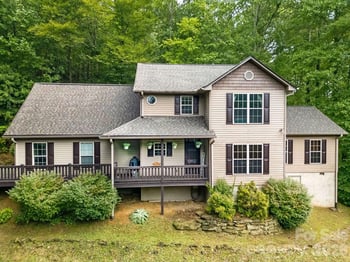 62 Pine Hill Dr, Brevard, NC 28712