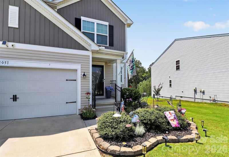 1051 Ava Trail Ln, Clover, SC 29710