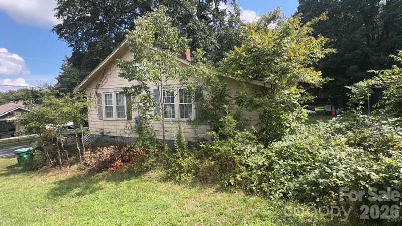 109 Dean St, Gastonia, NC 28052