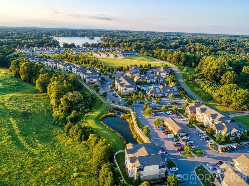 690 River Hw #2, Mooresville, NC 28117