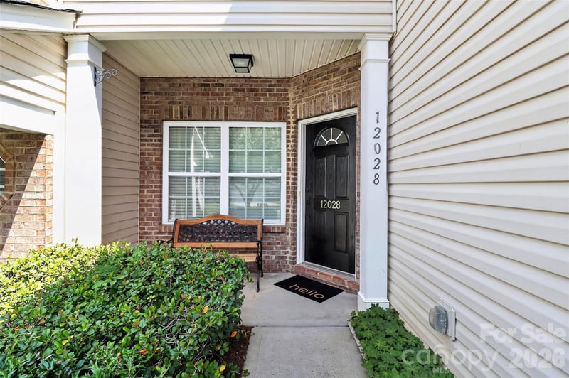 12028 Stratfield Place Cir, Pineville, NC 28134