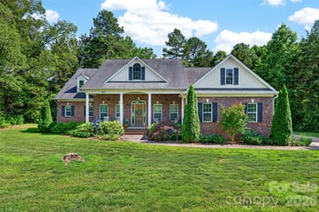8611 Kerns Meadow Ln, Huntersville, NC 28078