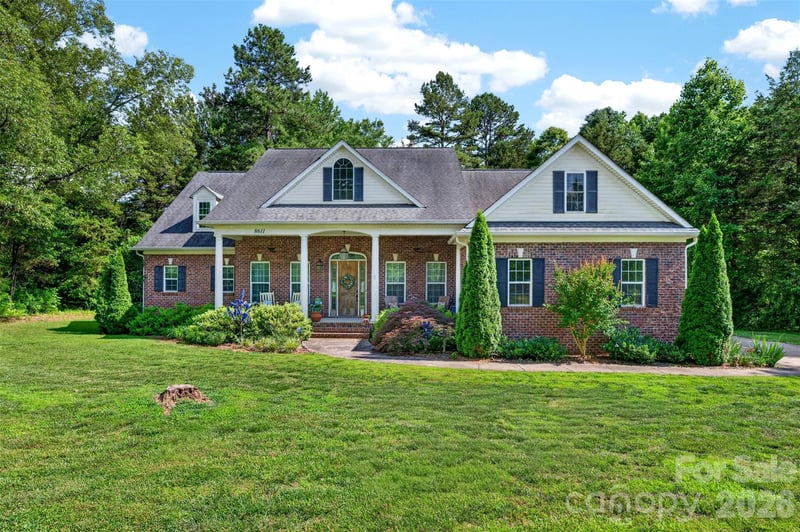 8611 Kerns Meadow Ln, Huntersville, NC 28078