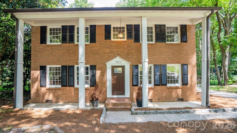 7823 Elwood Dr, Charlotte, NC 28227