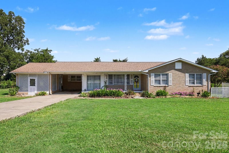 2997 Flat Creek Rd, Lancaster, SC 29720