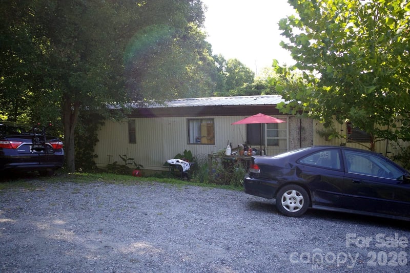 11 Jody Ln, Weaverville, NC 28787