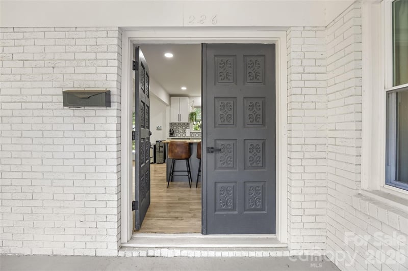 226 Vickery Dr, Charlotte, NC 28215