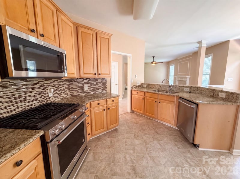 3106 Arklow Rd, Charlotte, NC 28269