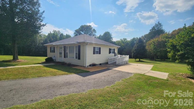 4515 Beaty Rd, Gastonia, NC 28056