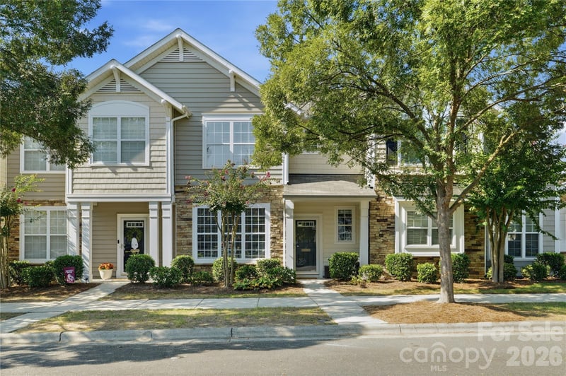 1028 Tabard Ln, Matthews, NC 28104