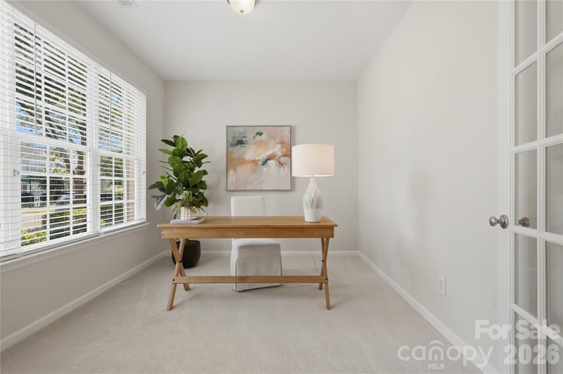 1028 Tabard Ln, Matthews, NC 28104