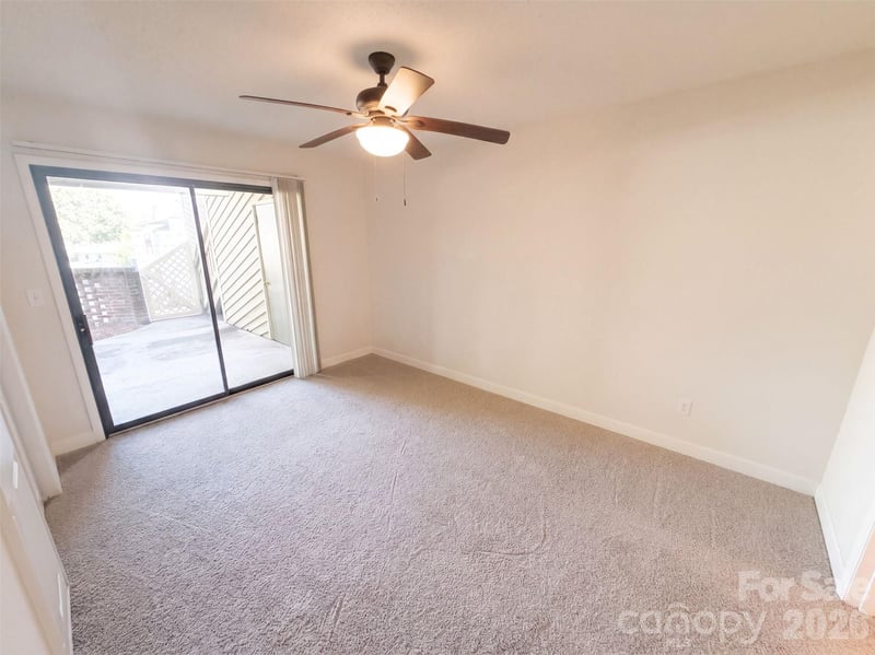 1612 Sharon Rd W #61, Charlotte, NC 28210