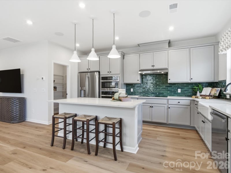 7149 Archimedes Ln, Charlotte, NC 28216