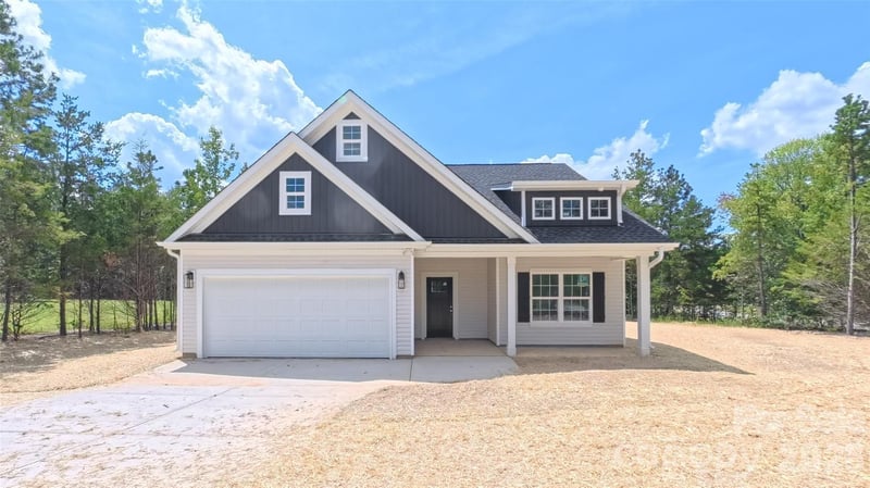 3111 Meadowcrest Dr, Clover, SC 29710