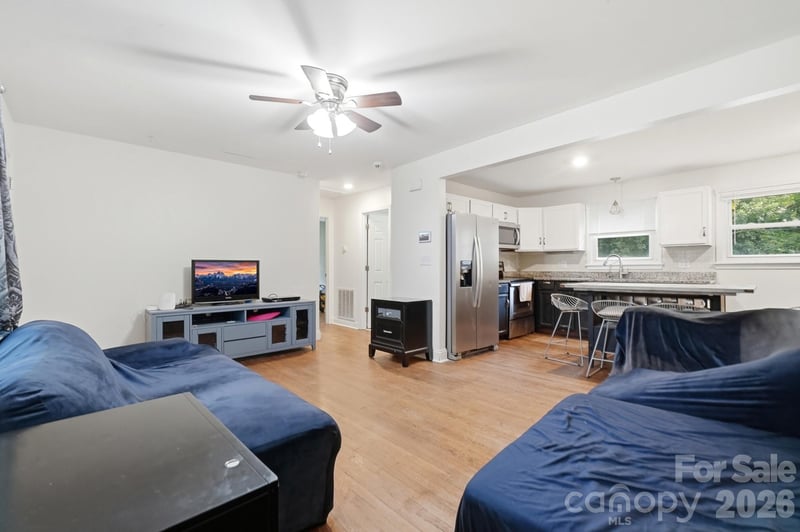 1326 Washington Ln, Kannapolis, NC 28083