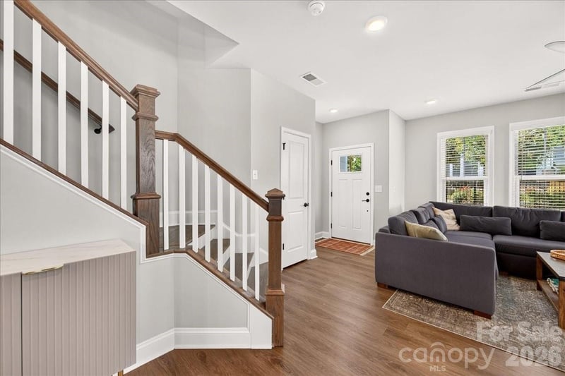 3125 Ada Mill Al, Charlotte, NC 28205