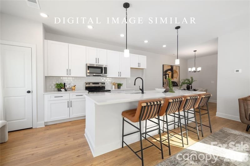 60086012 Paw Creek Rd, Charlotte, NC 28214