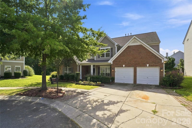 2506 Greenspire Ct, Charlotte, NC 28262