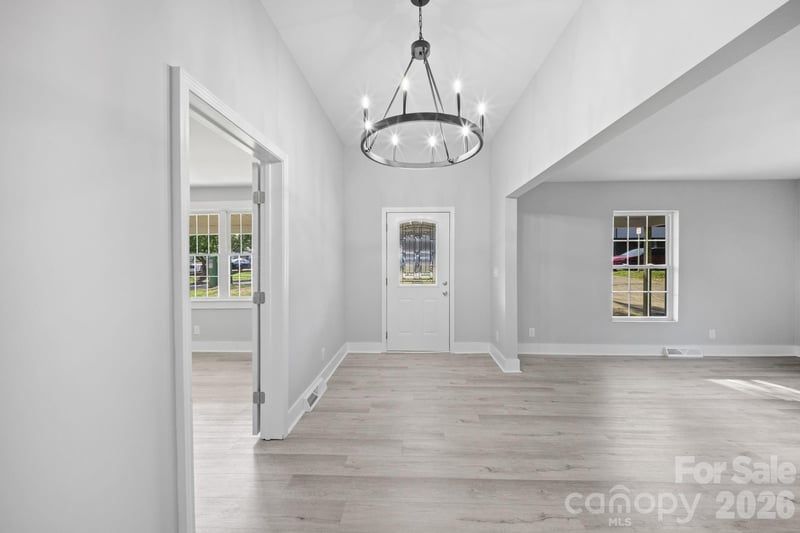 807 N Walnut St, Kannapolis, NC 28081