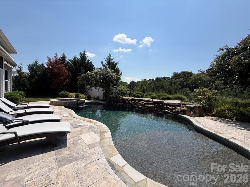 120 Eagles Landing Dr, Mooresville, NC 28117