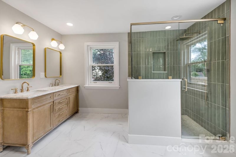 55 Cisco Rd, Asheville, NC 28805