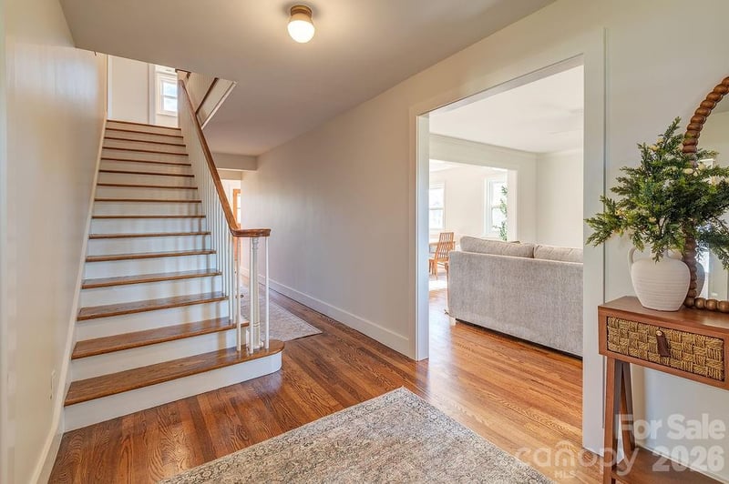 55 Cisco Rd, Asheville, NC 28805