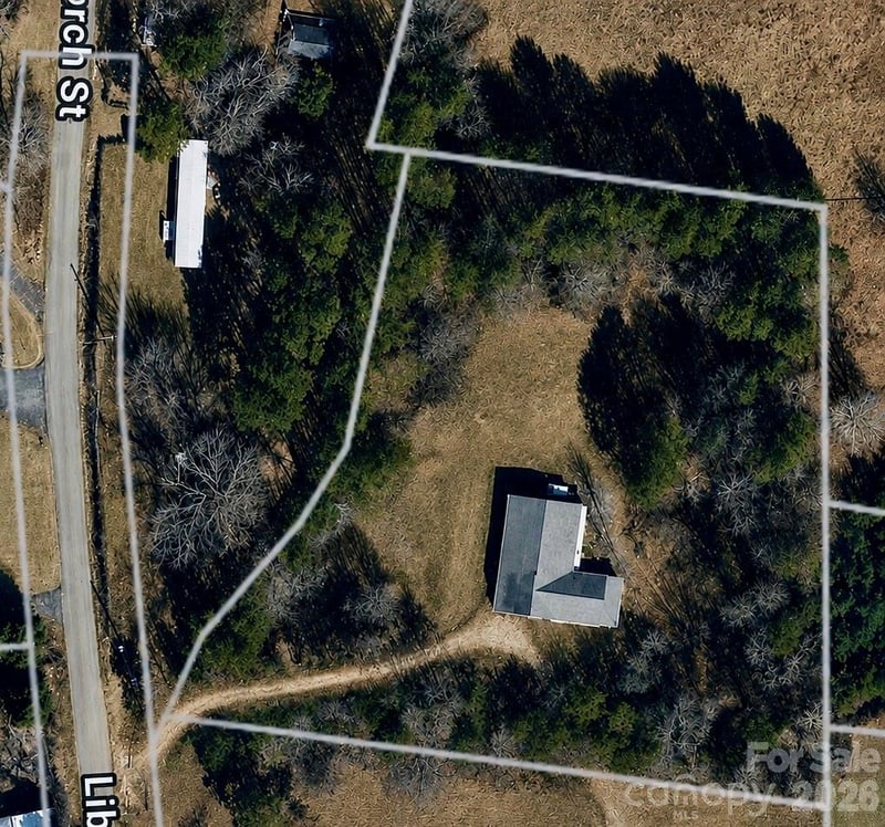 2388 Liberty Church St, Hickory, NC 28601