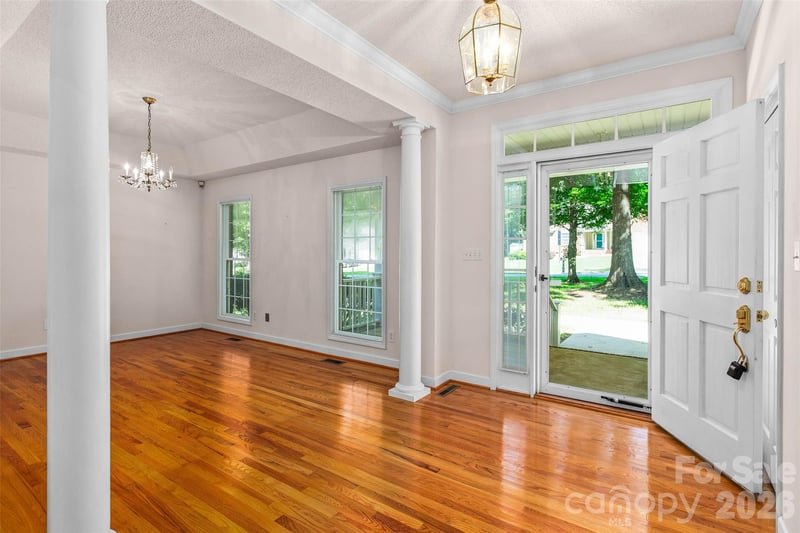 6756 Hawks Nest Ln, Stanley, NC 28164
