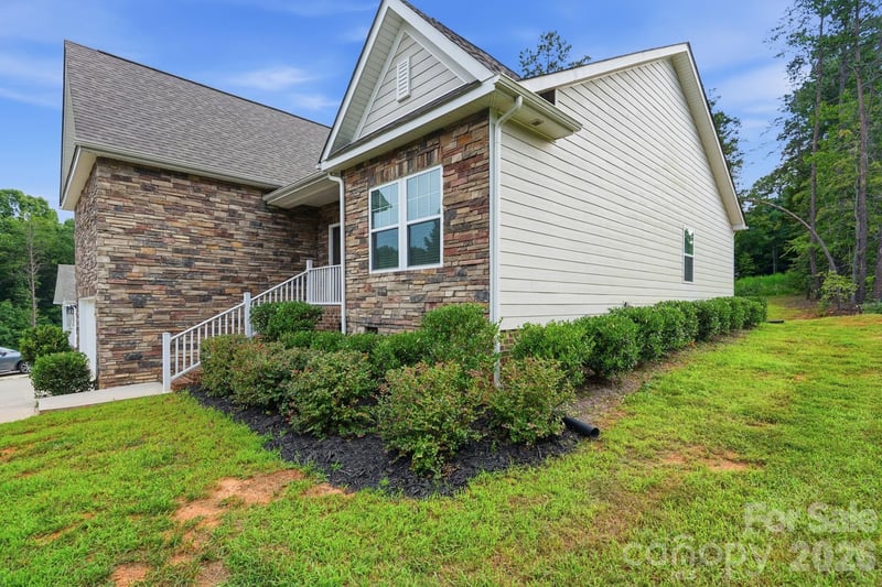 8149 Long Island Rd, Catawba, NC 28609