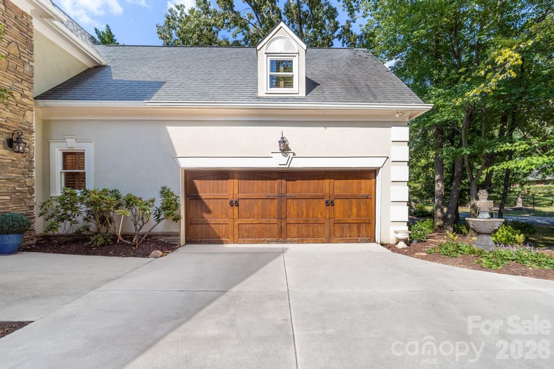 21300 Blakely Shores Dr, Cornelius, NC 28031
