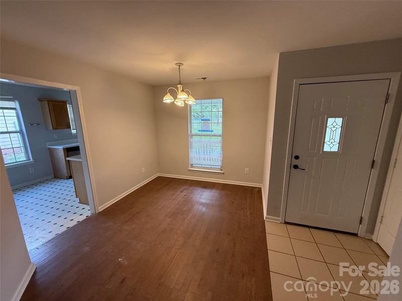 2615 Robyns Glen Dr, Charlotte, NC 28269