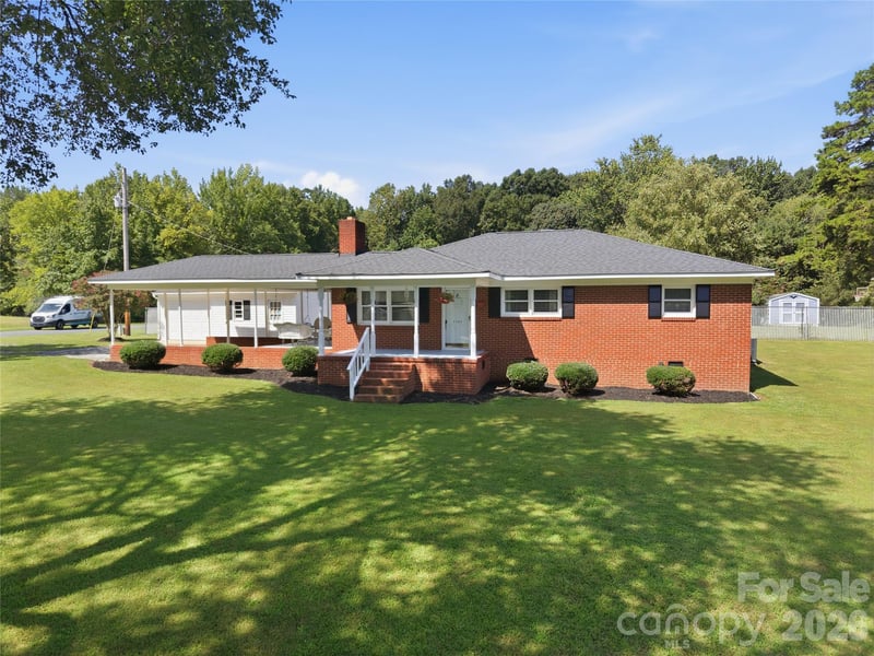 2424 Griffith Rd, Monroe, NC 28110