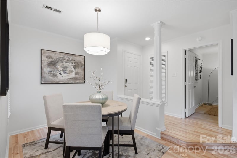 1109 E Morehead St #16, Charlotte, NC 28204