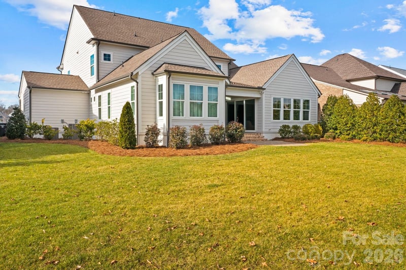 9541 Pacing Ln NW, Concord, NC 28027