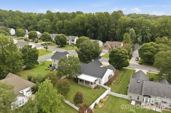 188 Gabriel Dr, Mooresville, NC 28115