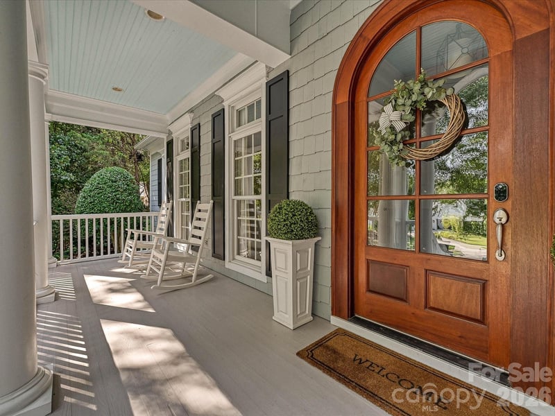 8902 Summer Club Rd, Charlotte, NC 28277