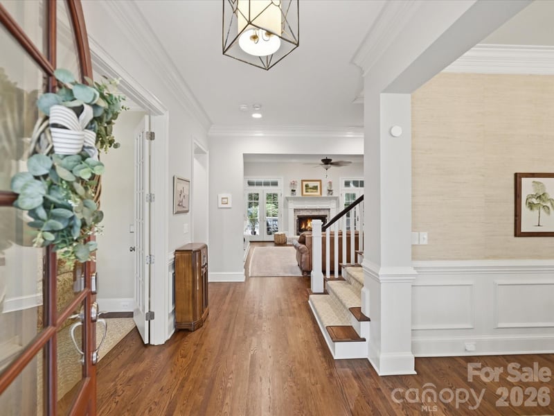 8902 Summer Club Rd, Charlotte, NC 28277