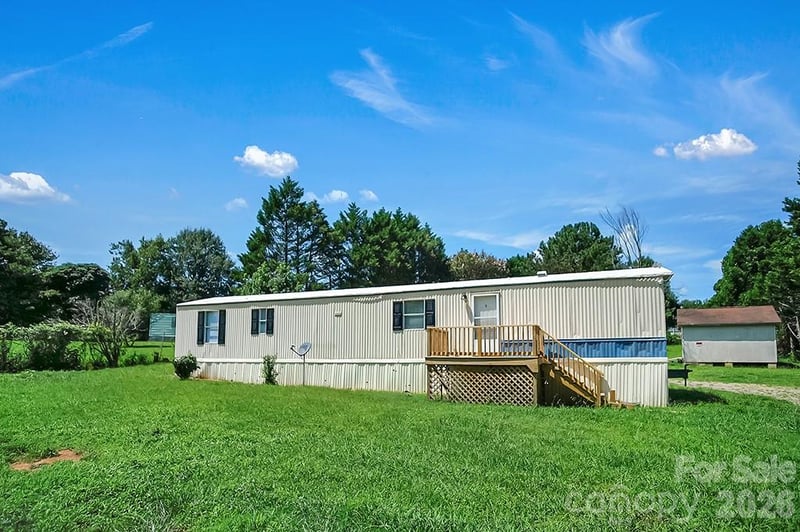 6584 Deerwood Trl, Vale, NC 28168