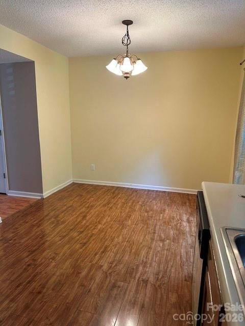 1535 20th Ave NE, Hickory, NC 28601