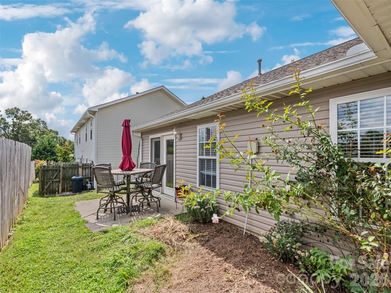 156 Chesire Way, Fletcher, NC 28732