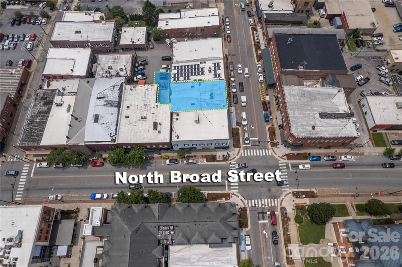 15 W Main St, Brevard, NC 28712