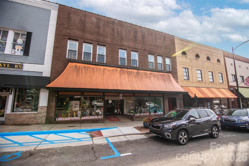 15 W Main St, Brevard, NC 28712