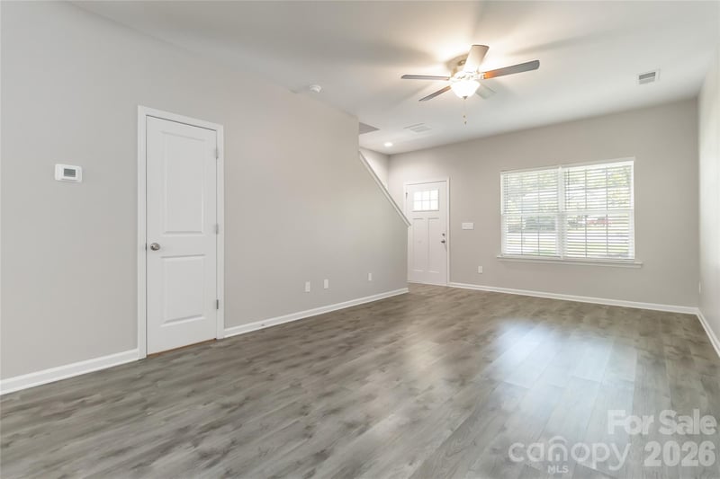 7623 Reames Rd, Charlotte, NC 28216