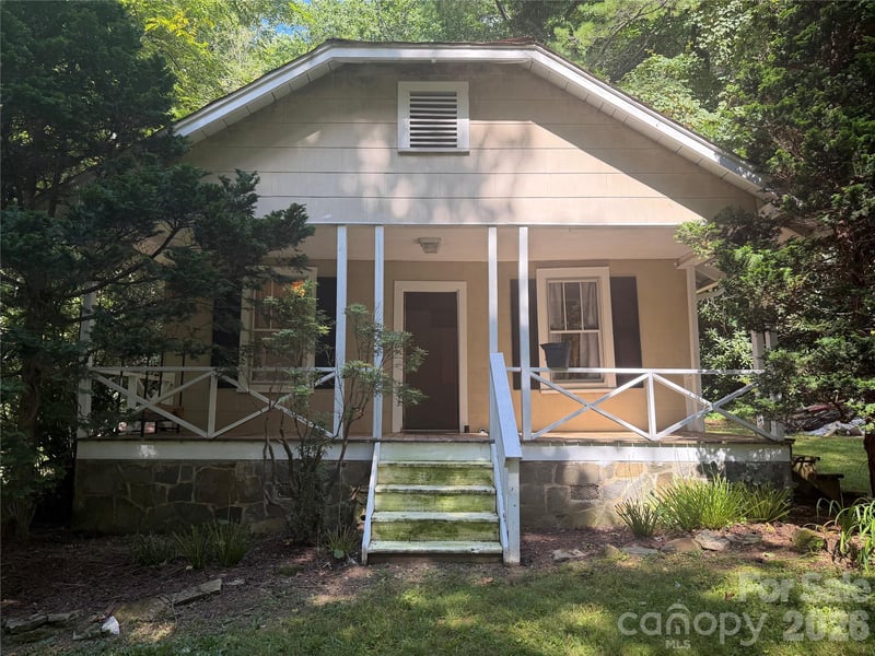 19010 Rosman Hw, Sapphire, NC 28774