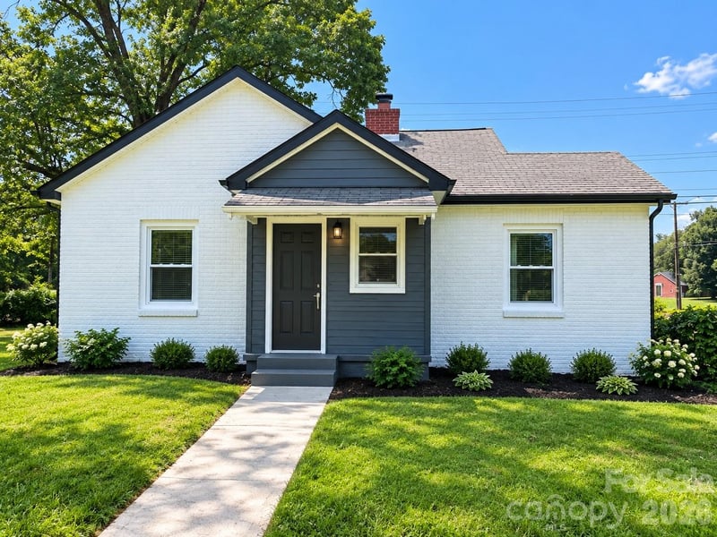302 S Myrtle School Rd, Gastonia, NC 28052