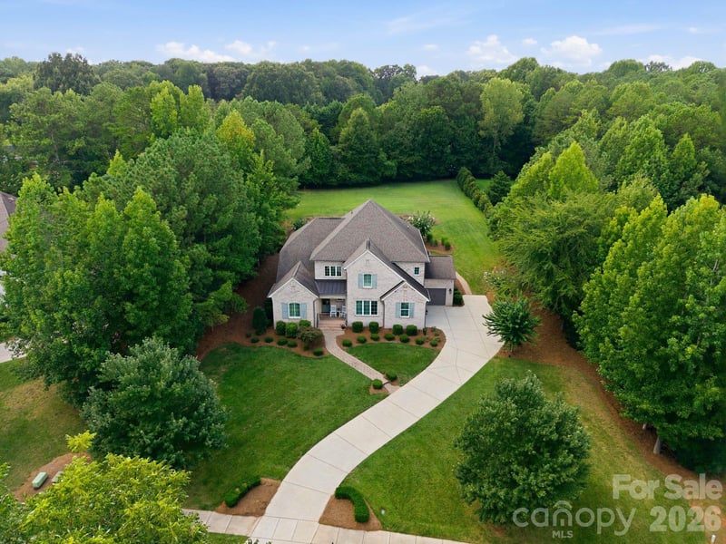 13528 Castleford Dr, Charlotte, NC 28227