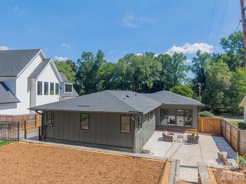 5546 Murrayhill Rd, Charlotte, NC 28210